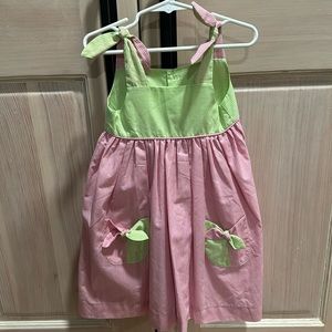 Mom & Me gingham dress. Size 12 months, runs large. So cute. Perfect condition.